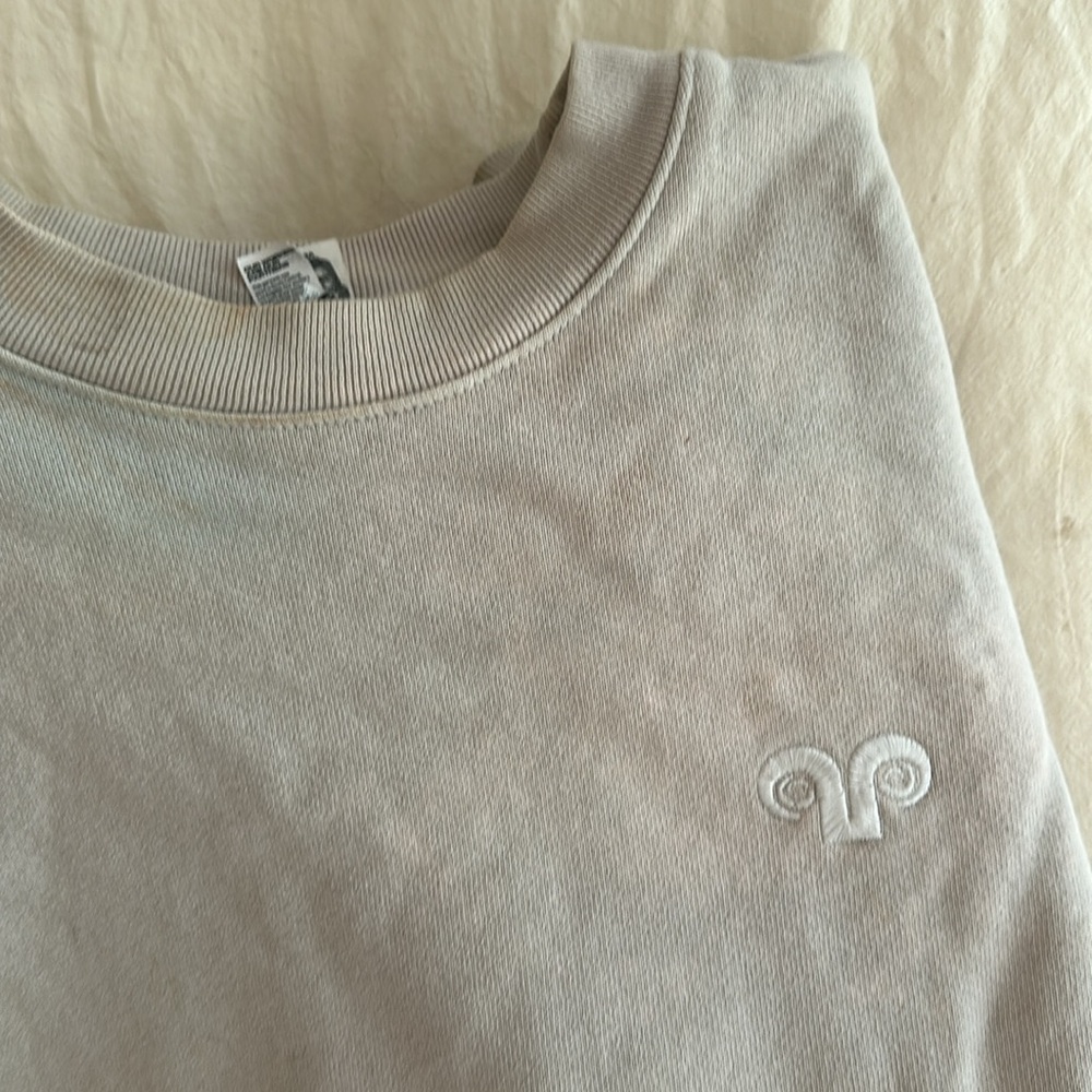 Sea Ranch embroidered crew neck - Picture 2 of 7